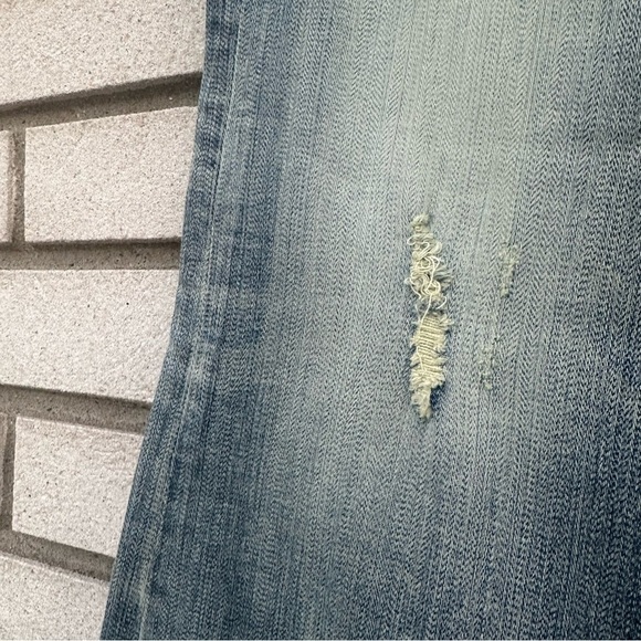 NWT Vigoss Bootcut Jeans Flap Pockets Distressed Medium Wash Y2K Size 3 - Picture 8 of 14